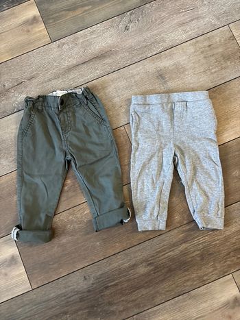 Lot de 2 pantalons 12-18 mois