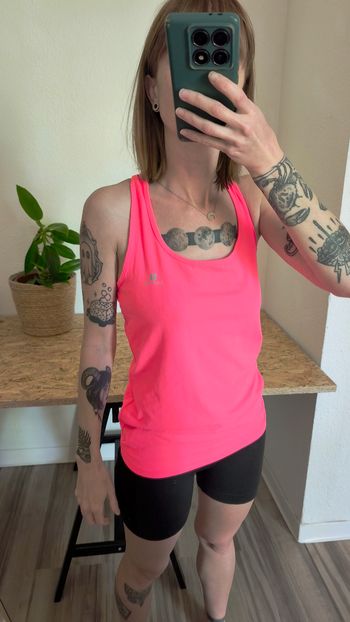 Domyos Decathlon débardeur de sport rose fluo dos nageur taille S