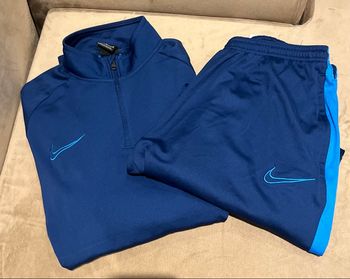 Ensemble Nike