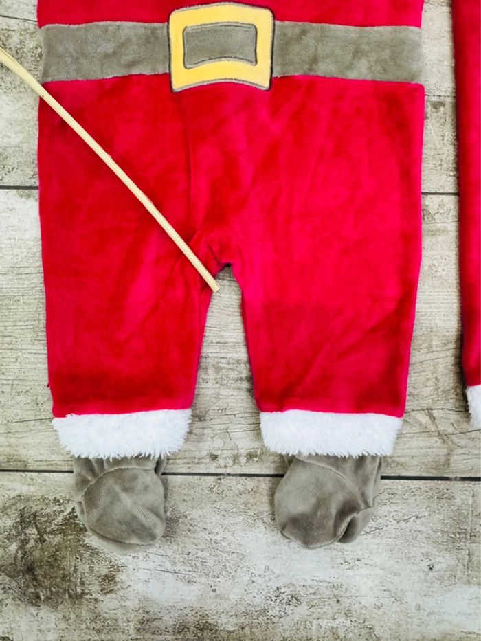 🎄Tenue de Noël + Bonnet Neuf avec étiquette 12mois🎁 - photo numéro 2
