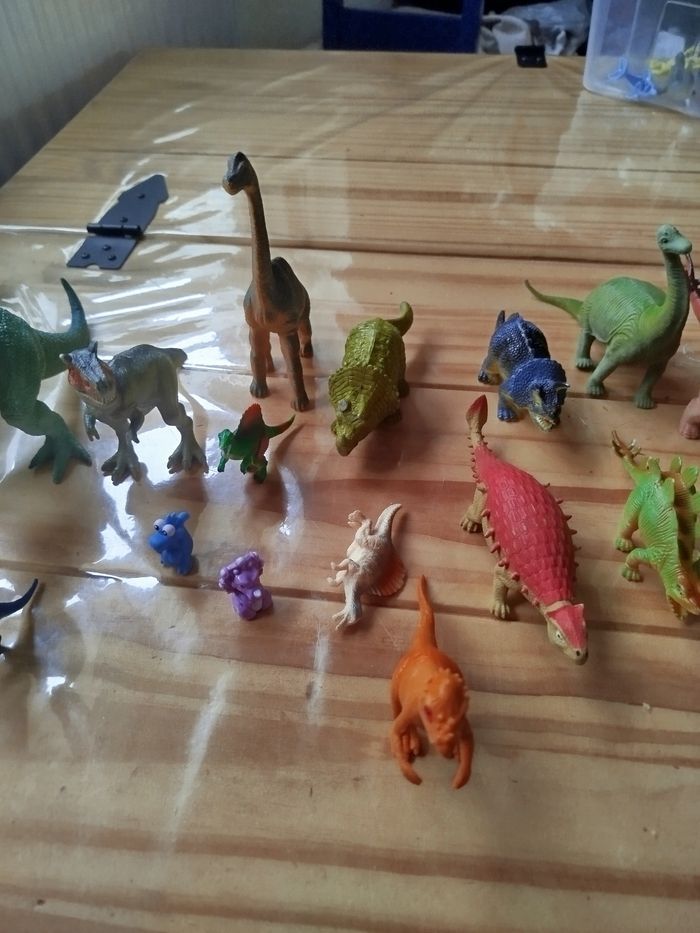 Lot dinosaures - photo numéro 3