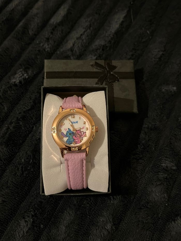 Montre stitch - photo numéro 2
