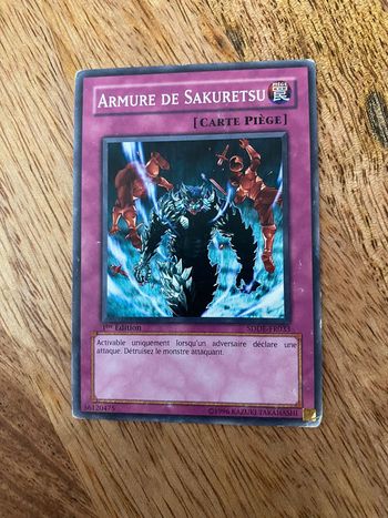 Carte Yu-Gi-Oh! Armure de Sakuretsu SDDE-FR033 1ère édition