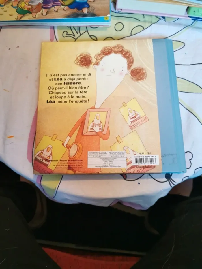 Livre Léa enquête - photo numéro 2