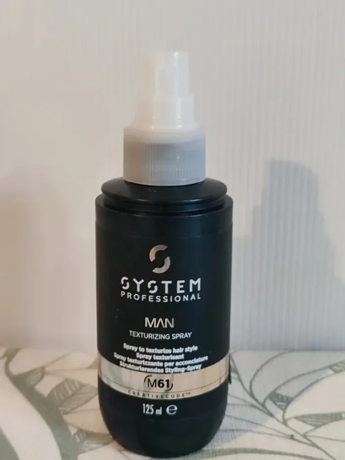 System professional spray texturisant 125ml valeur 26€  à utiliser 12 mois après ouverture