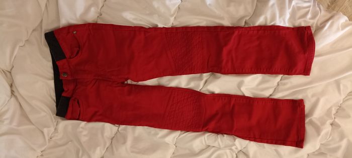 Pantalon rouge
