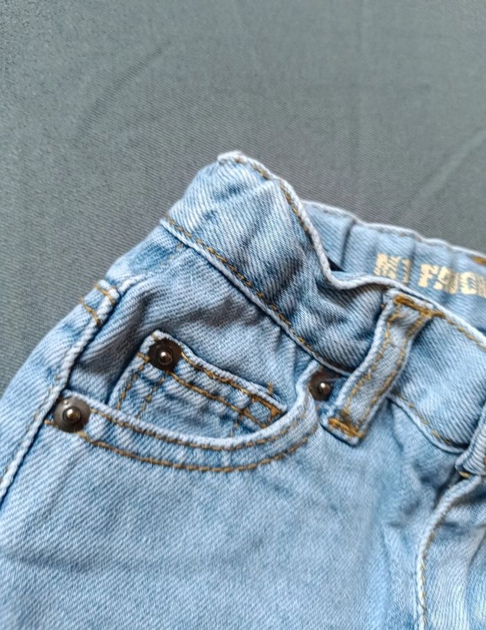 Jean bleu clair - photo numéro 4