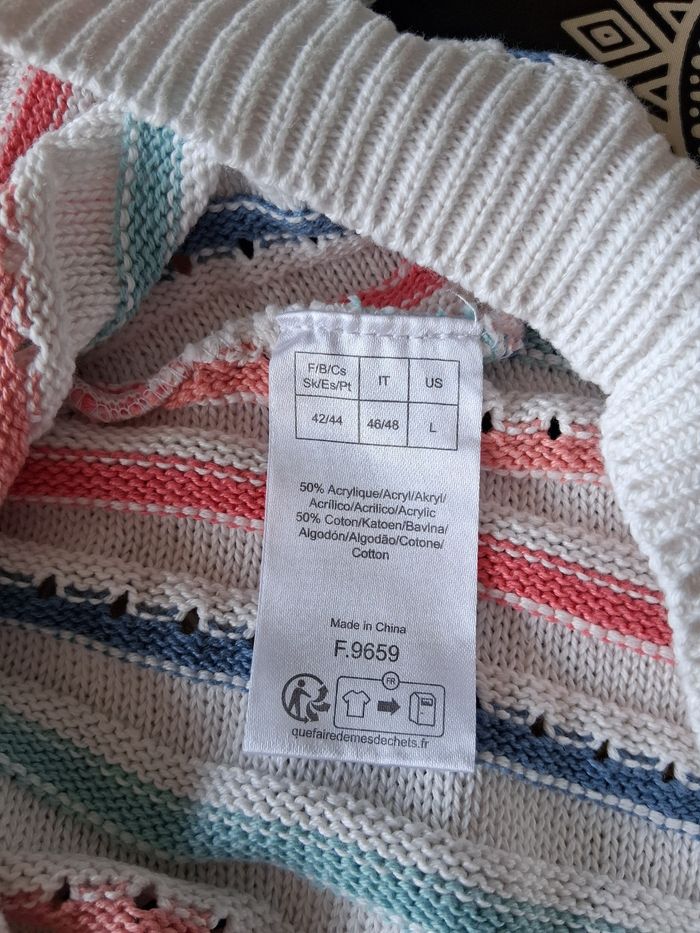 Pull femme à rayures multicolores taille 42-44 - photo numéro 7