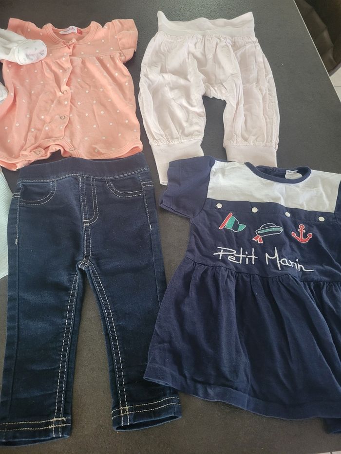 Lot vêtements fille 3 mois - photo numéro 3