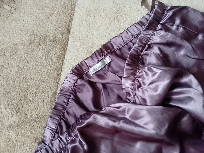 Ensemble nuit 3 pièces en satin violet taille 44 / 46 - photo numéro 4