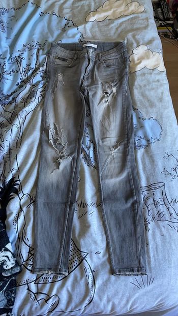 Jean skinny à trous Zara 36 - Très bon état