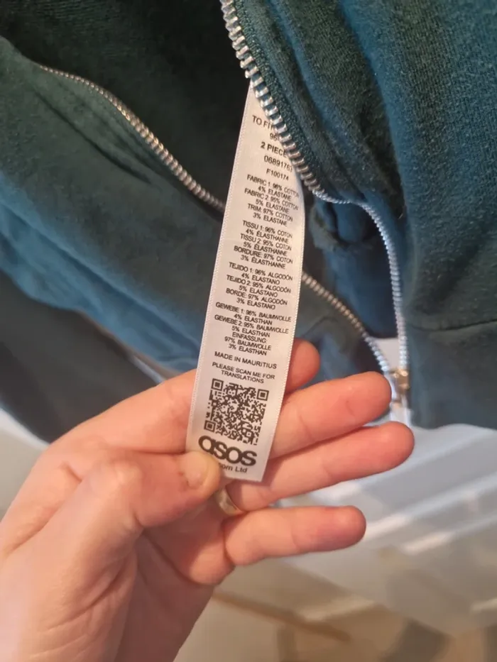 Sweat asos taille m très bon etat - photo numéro 5
