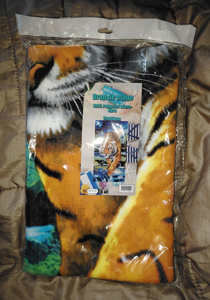 Serviette de plage tigre oeko tex