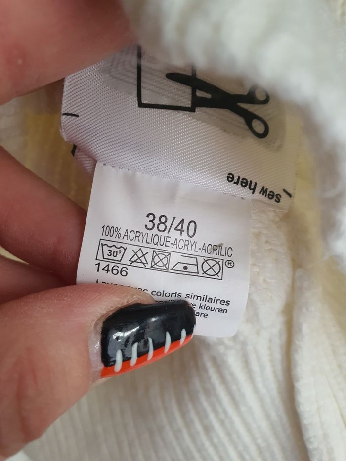 Pull beige - photo numéro 3