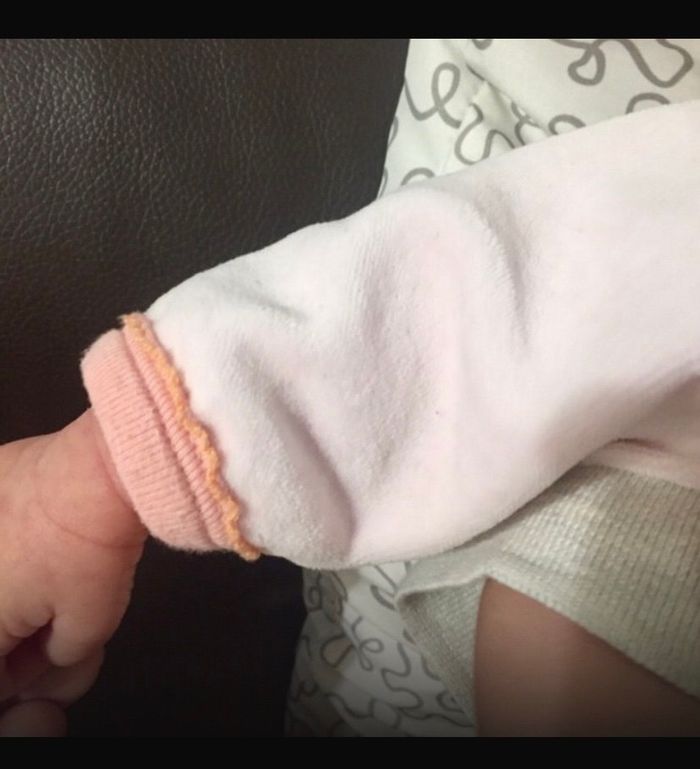 Pyjama petit bateau 1 mois comme neuf - photo numéro 3