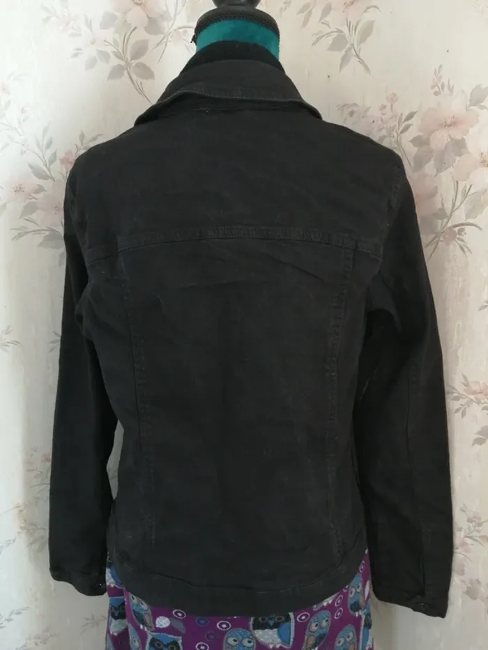 Veste en jeans noire avec poches et boutons / esmara / (42) - photo numéro 5