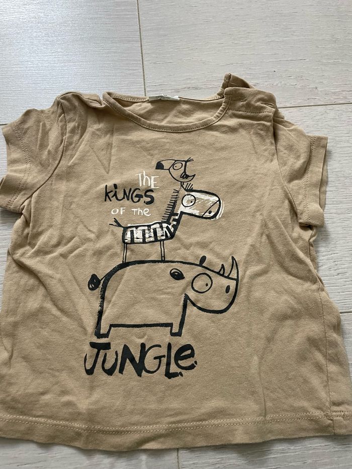 T-shirt