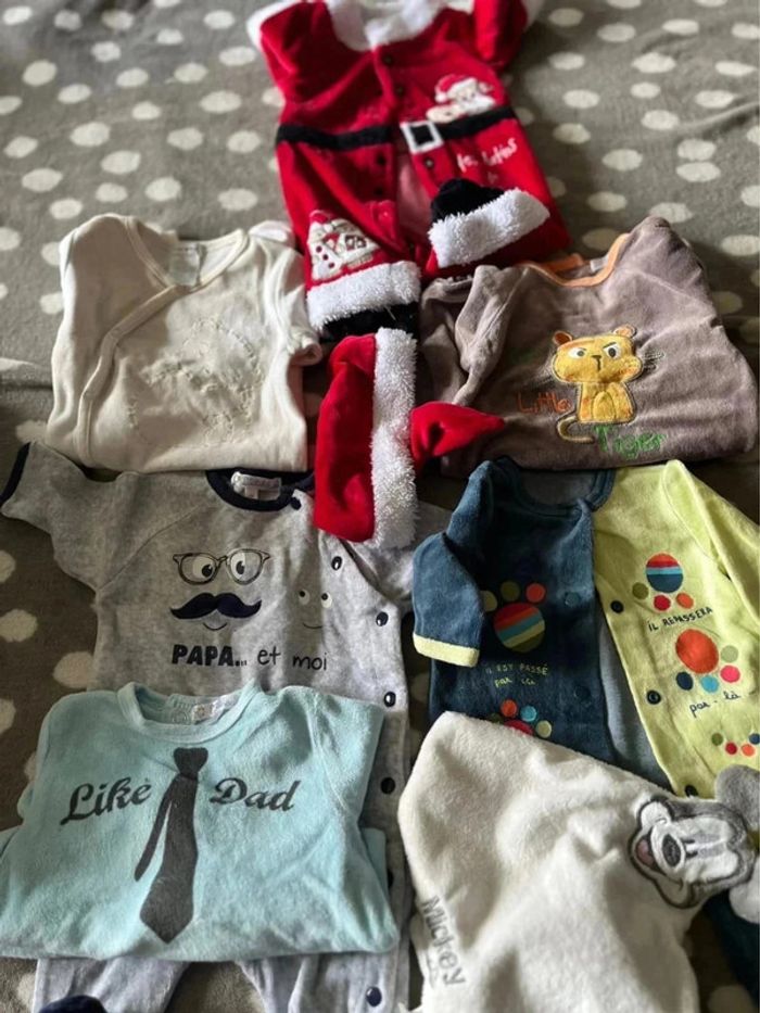 Lot vêtements 34 articles bébé taille 1 mois 53, 54 cm - photo numéro 8