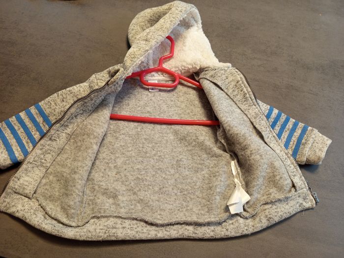 Gilet garçon 18 mois - photo numéro 3