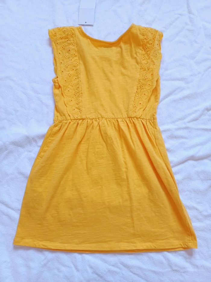 Robe jaune taille 5 ans neuve - photo numéro 5