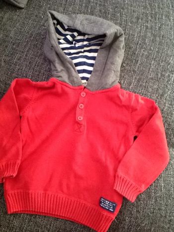 Pull Tape à l'œil rouge - 2 ans