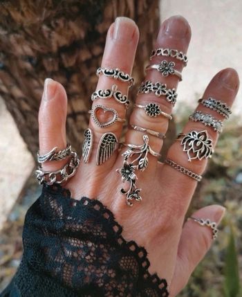 A46 lot de 17 bagues rétro vintage bohème chromé argenté tendance diverses taille neuve