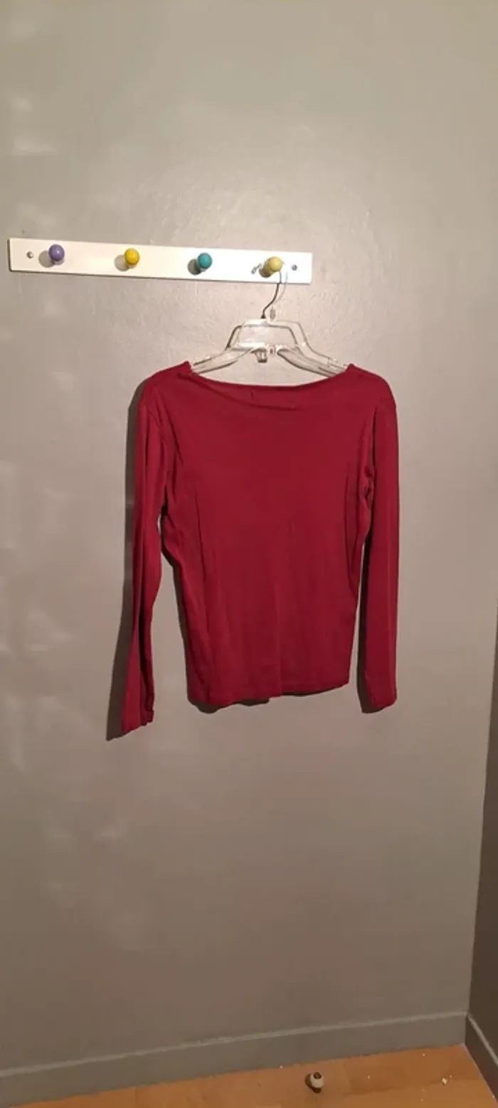 T Shirt manches longues Bordeaux - Marque Via 28 - Taille 42 - État neuf. - photo numéro 7