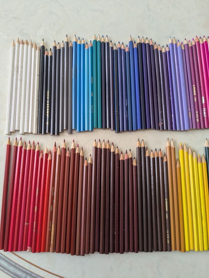 Lot de 126 crayons de couleur. - photo numéro 2