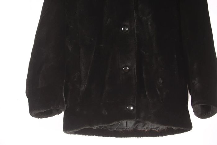 Ravissant blouson vintage 80's en fausse fourrure (#240072) - photo numéro 10