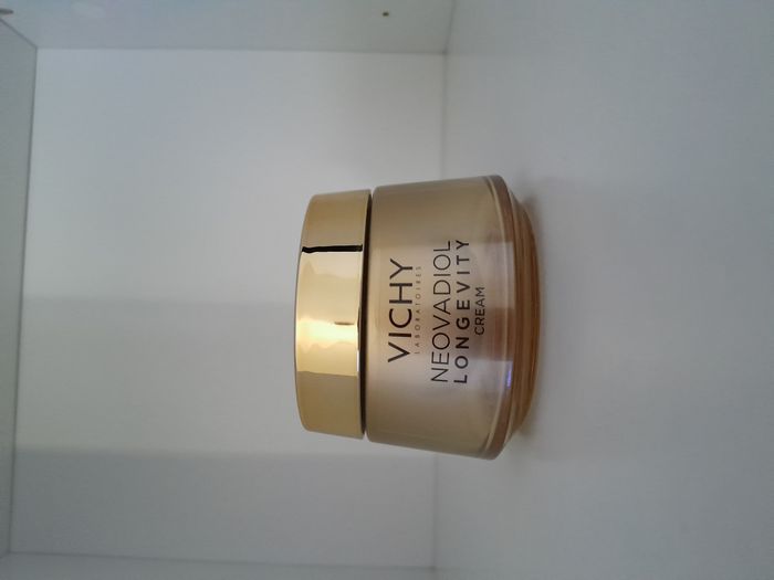 Neovadiol Longevity Vichy Laboratoires