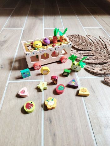 🌽 Jouet d'éveil - Camion/ Boîte à formes en bois multi activités - JB1527
