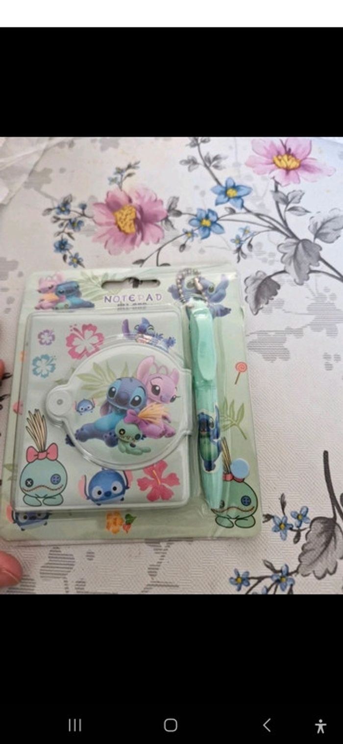 Petit Carnet