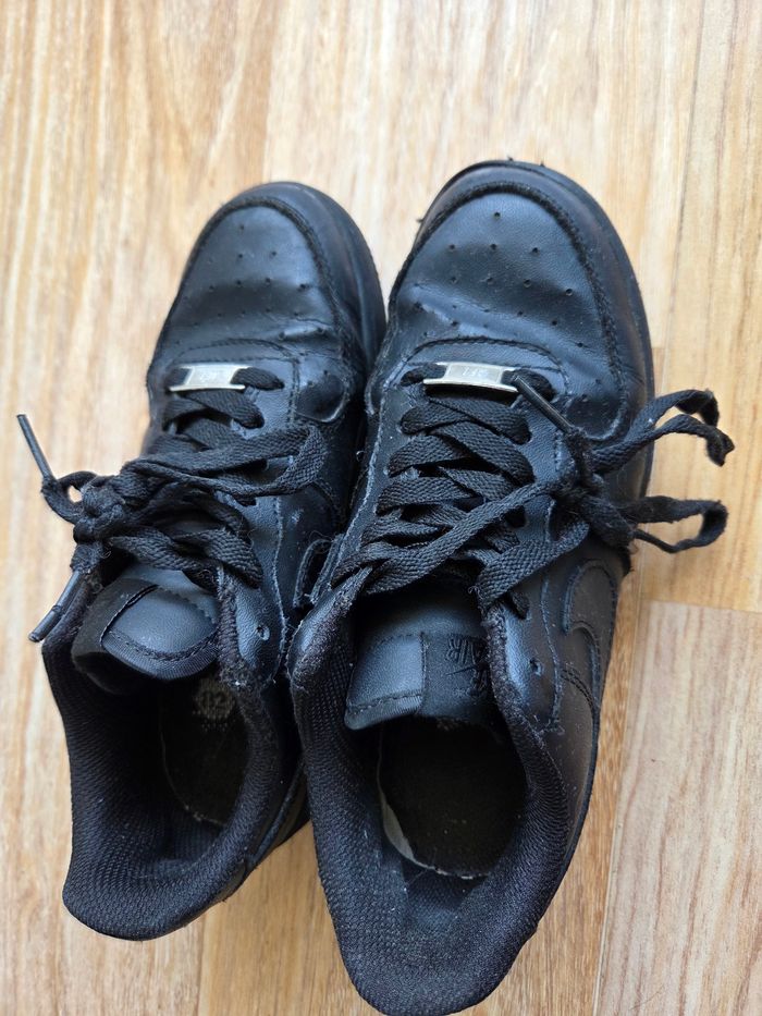 Basket nike Air force 1 noire 38 - photo numéro 10