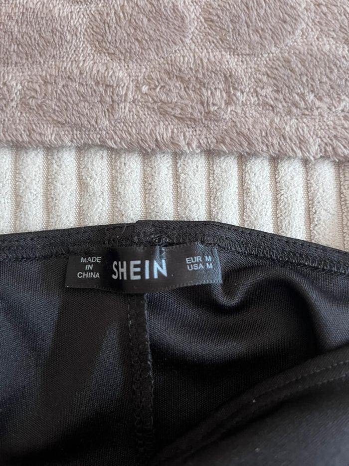 Petite robe noir shein - photo numéro 2