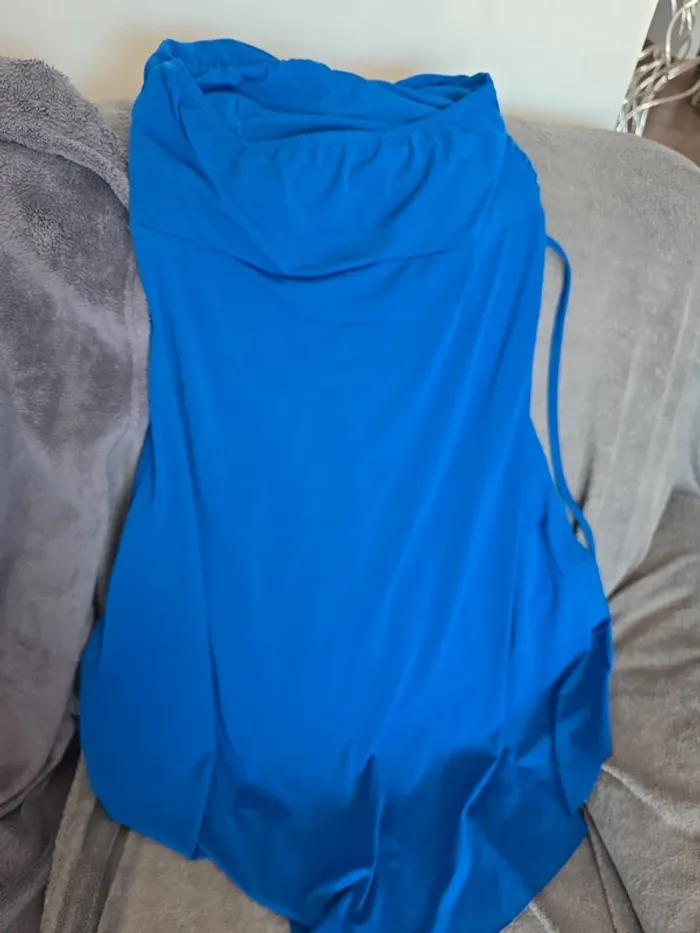 Robe sans manche - photo numéro 2