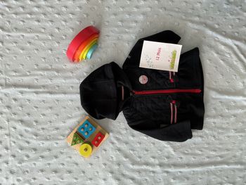 veste zippée en polaire à capuche 12 mois terre de marine marine et rouge