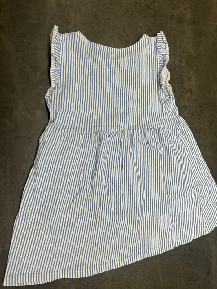 Robe - H&M - 2/4 ans - photo numéro 3