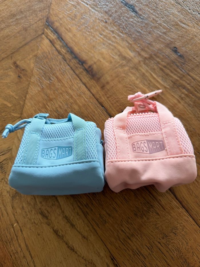 Lot 2 mini pochettes porte-monnaie Bagsmart rose et bleu