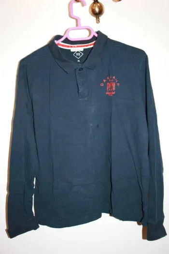 polos