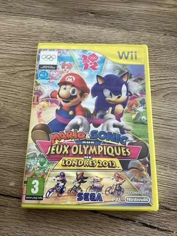 boîte avec notice mario et sonic aux jeux olympiques de londres 2012 Nintendo wii vendu sans le jeu
