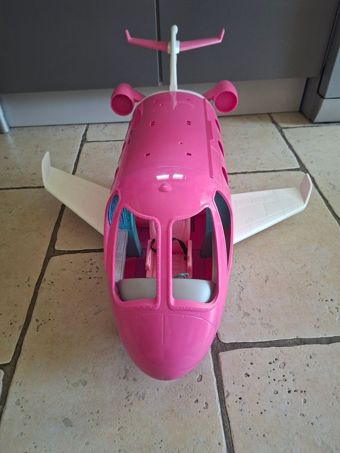Avion de barbie - photo numéro 2