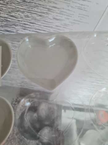 Petits plats en forme de cœur
