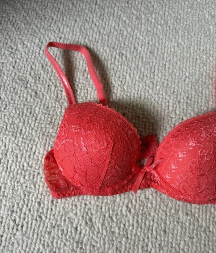 Soutien gorge magic Up plongeant Etam - photo numéro 4