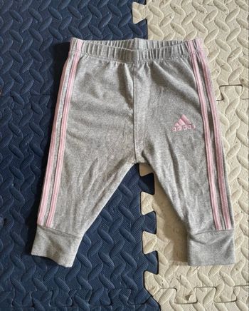 Jogging adidas
