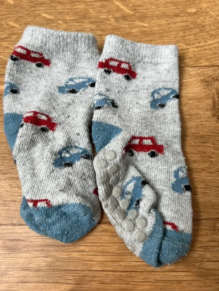 Lot de 6 chaussettes antidérapantes - photo numéro 4
