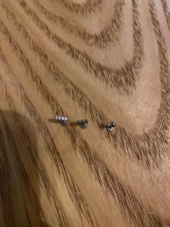 Lot 4 piercings labret plat
