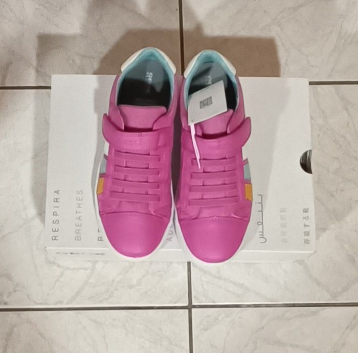 Snickers fille - photo numéro 2