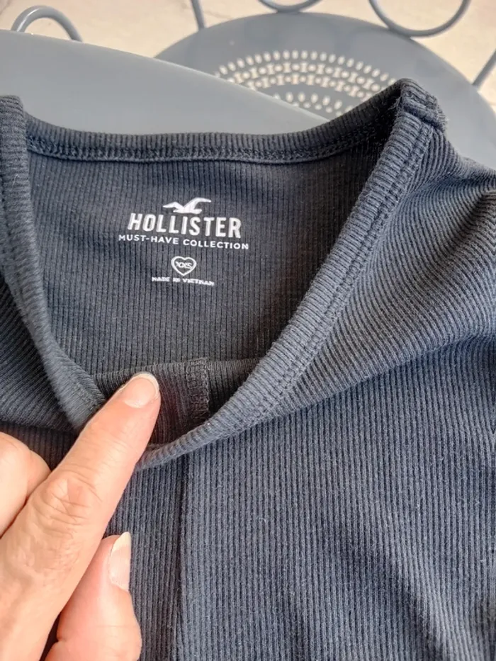 Crocs top Hollister - photo numéro 5