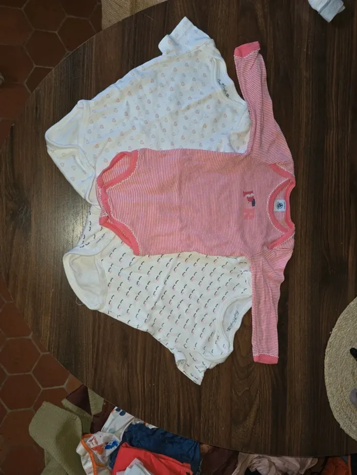 Lot de 3 body 12 mois