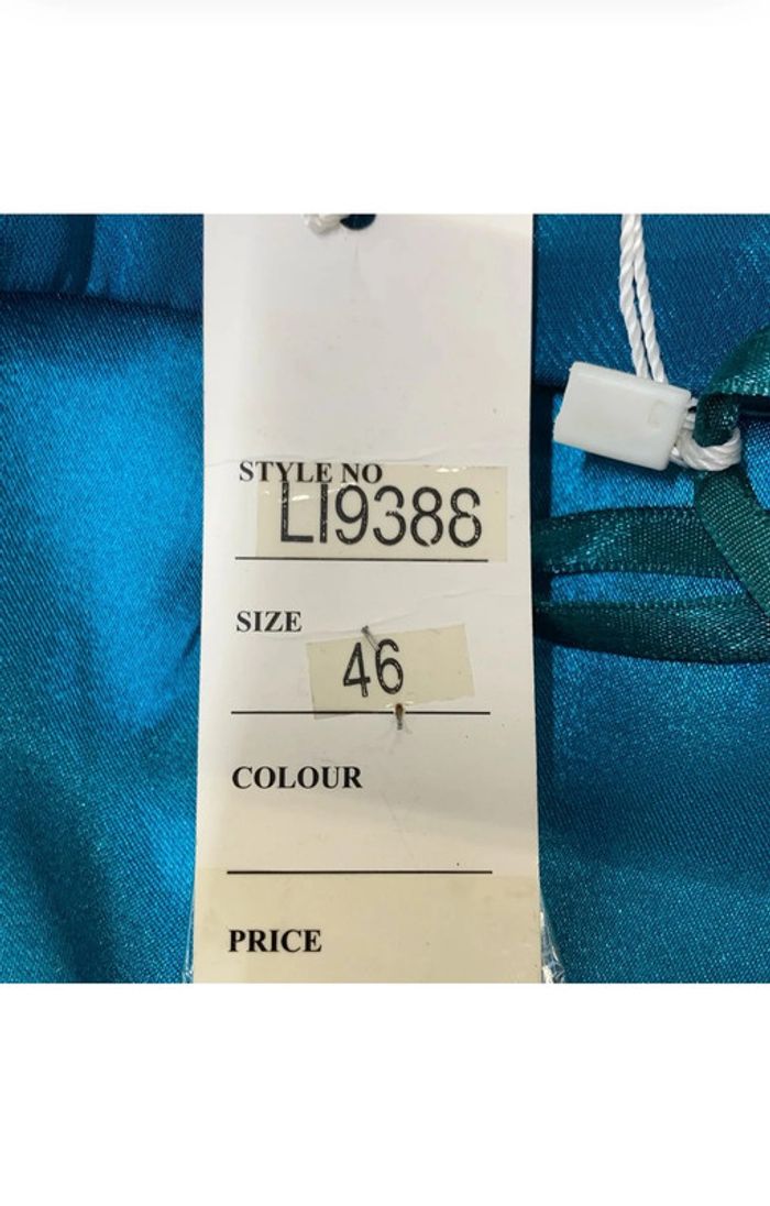 Robe cérémonie - photo numéro 4